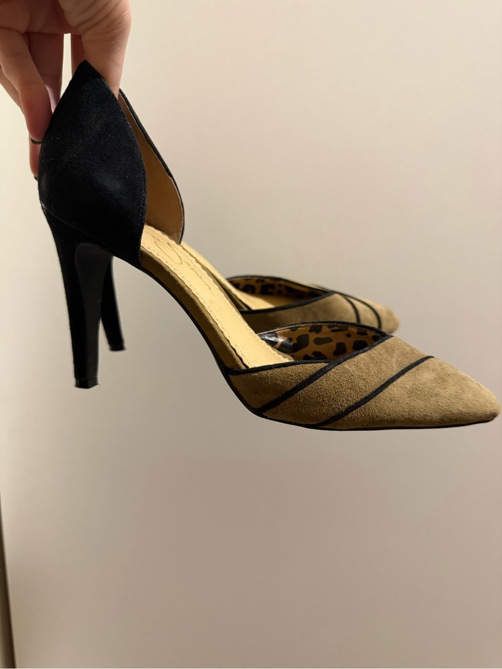 Jessica Simpson Two-Tone D'Orsay Pointed Pump in Tan and Black